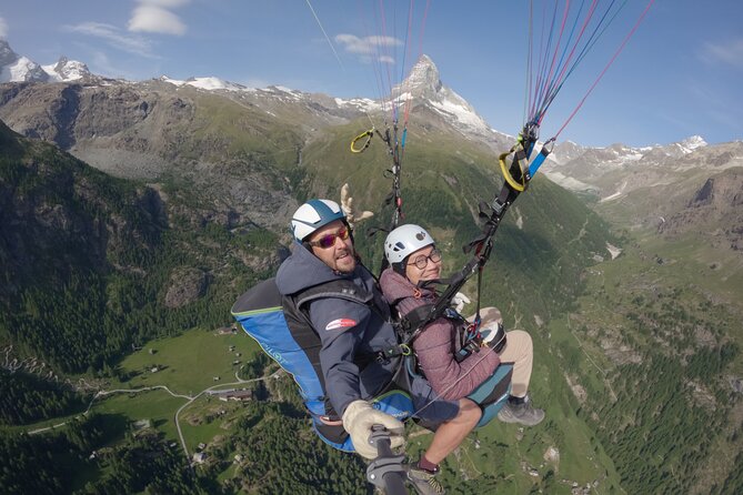 Panoramic Paragliding Flight in Zermatt Matterhorn (15-20min) - Landing back in Zermatt, what the overall timing feels like