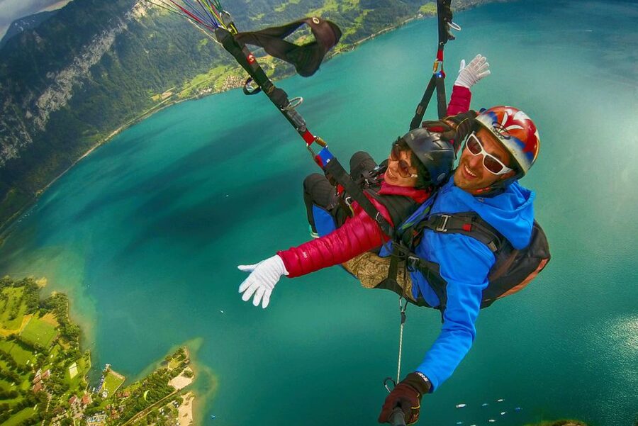 Paragliding Tandem Flight in Interlaken - What’s Included, What to Bring, and How to Dress for Windy Alps