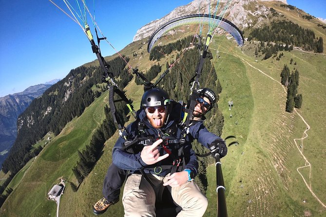 Paragliding Tandemflight Lucerne - Engelberg - Ground stops that help you understand what you’re seeing