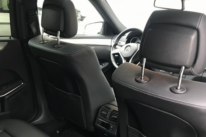 Private Arrival Transfer: from Zurich Airport to Sankt-Moritz - The 2.5 Hour Drive to St Moritz, in a Clean Air-Conditioned Car