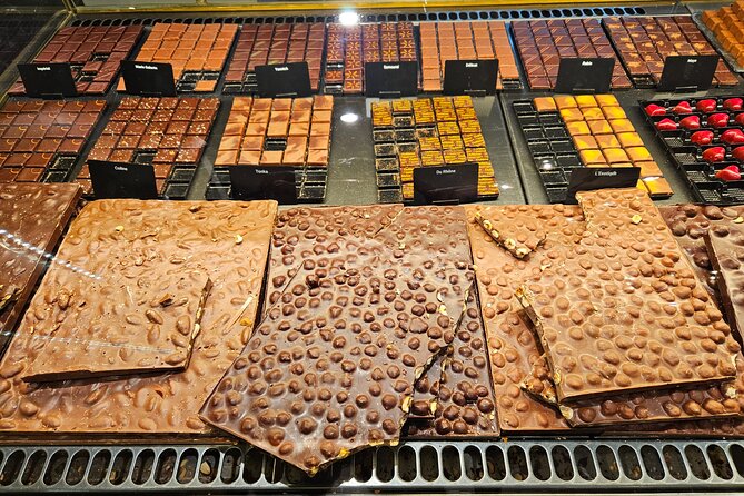 Private Chocolate Tour in Geneva by Tuk Tuk - Meeting at Place du Rhône, and how pickup actually works