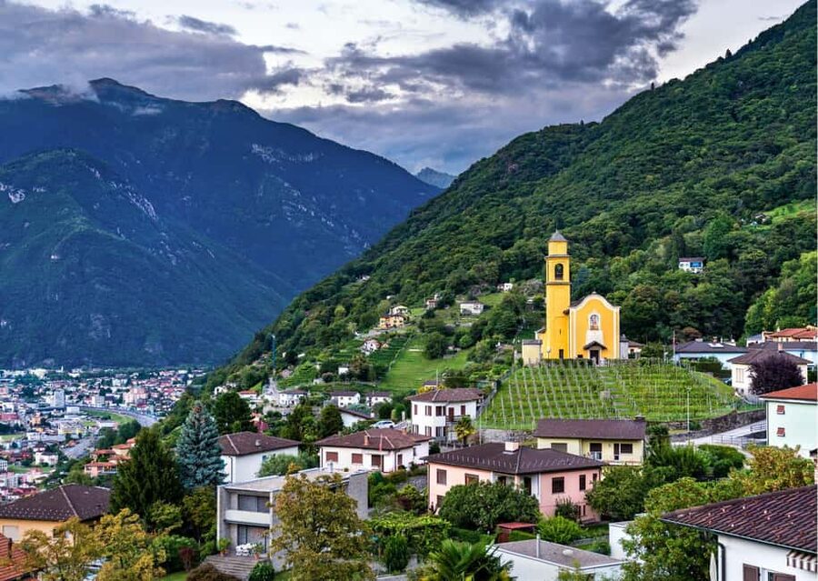 Private Day Trip to Lake Como & Lugano from Zürich by Car - Should you book this private Lake Como and Lugano day trip from Zurich?