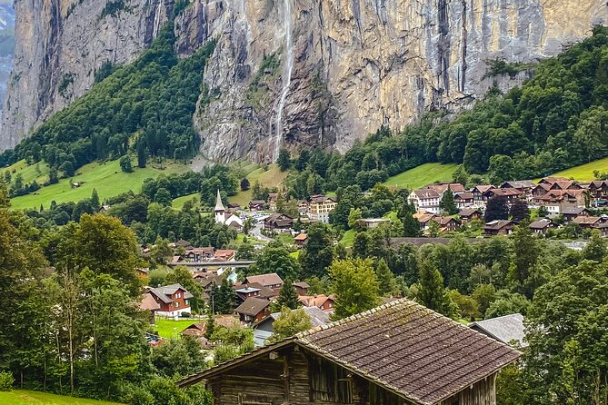 Private day trip to Lauterbrunnen Interlaken and Mürren - Lauterbrunnen’s Staubbach Falls: the valley that steals your attention