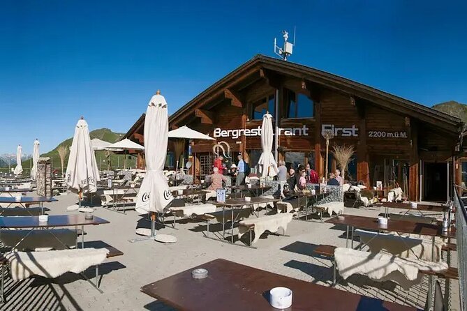 Private Guided Adventure Trip to Grindelwald First - How the Zurich to Grindelwald First day really plays out