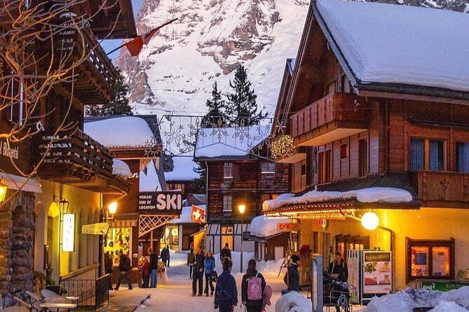 Private Luxury Tour of Switzerland - Stop 4: Interlaken, two lakes and big mountain views