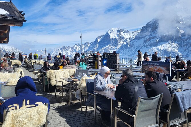 Private Swiss Alps Tour Lauterbrunnen, Villages, lakes Waterfalls - Interlaken and Lake Brienz: lakeside time that actually feels restful