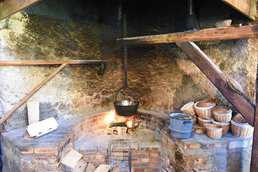 Private Swiss Cheese & Chocolate Tasting Trip in Gruyeres - Maison Cailler: Chocolate Tasting With Factory Energy