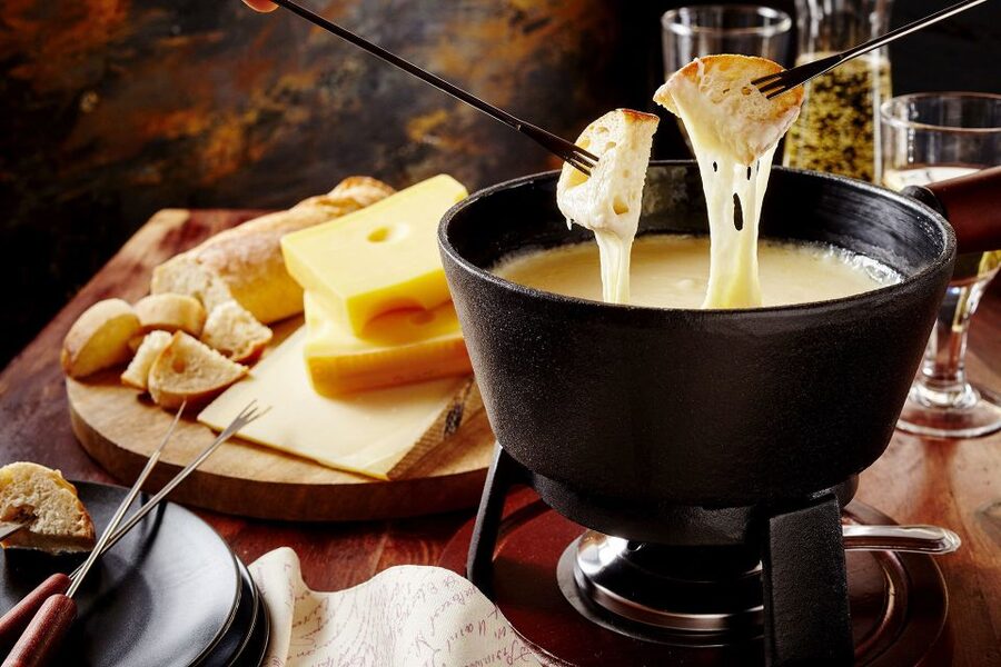 Private Swiss Cheese & Chocolate Tasting Trip in Gruyeres - La Maison du Gruyère: Taste the Cheese, Learn the Process Context