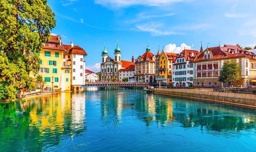 Private Trip From Zurich to Mt. Pilatus Through Lucerne - Best for who? Families, couples, and view-chasers