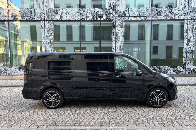 Private Zurich Airport Transport to your Ski Resort - How The Meet-and-Go Pickup Works in Zurich