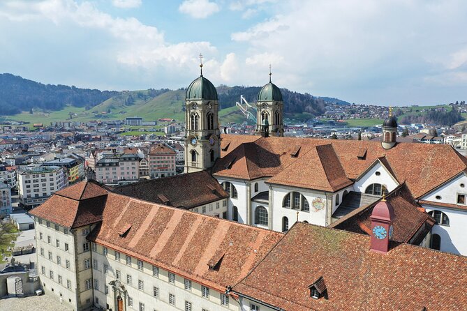 Rapperswil, Cheese, and Lindt Home of Chocolate from Zurich - A smooth start at Sihlquai Bus Station, then off you go