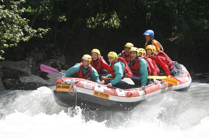 River Rafting Simme with OUTDOOR - The end of the ride: hot showers, a free drink, and photo time