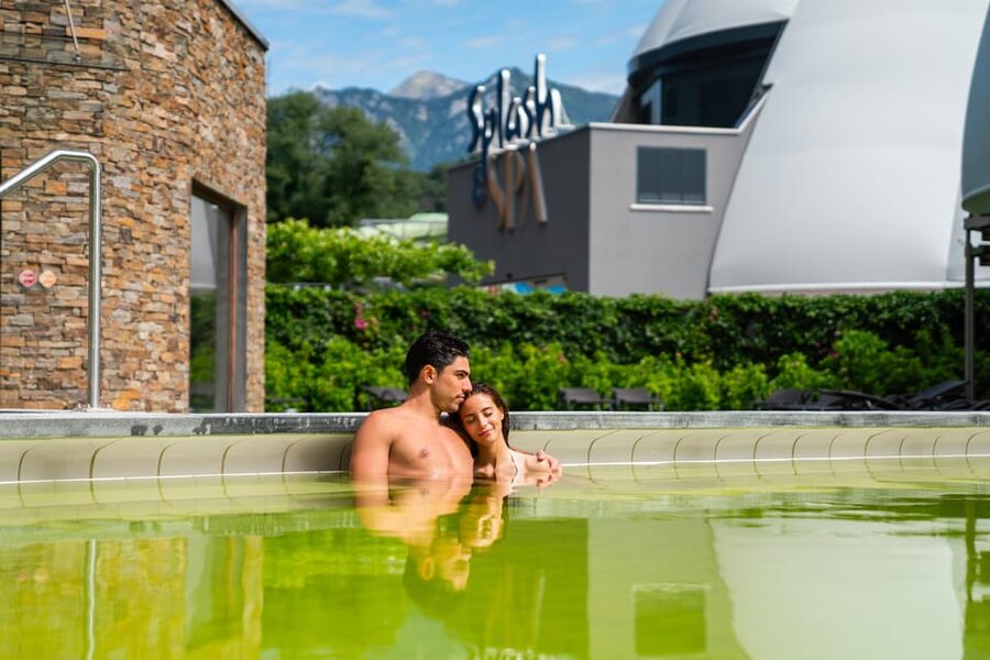 Rivera-Ticino: Splash e Spa Tamaro 4-Hour SPA Entry Ticket - Waterpark mode: 7 slides, Twister and Cannon Bowl, plus jets and pools