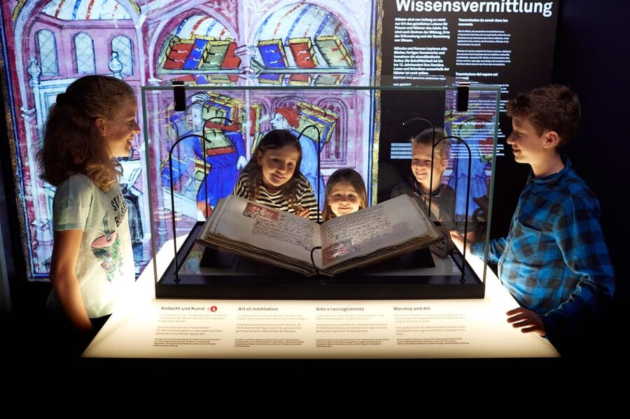 Schwyz: Museum-Ticket Forum of Swiss History Schwyz - Black Parlour 1311: a close look at medieval living culture