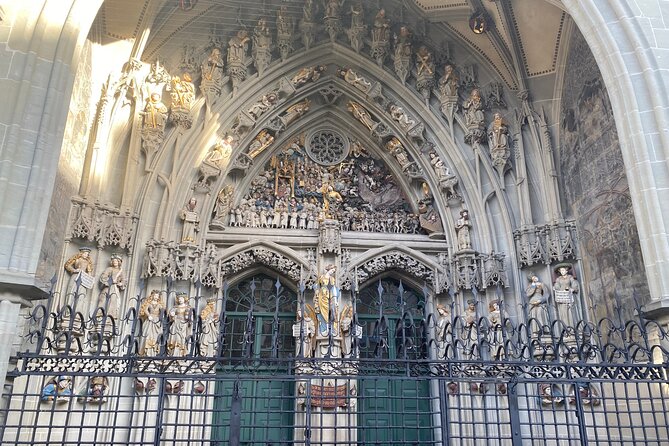 Self-Guided Audio City Tour in Bern - Fountains, guild houses, and the stories behind the ornament
