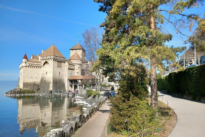 Six Hour Private Tour of The Swiss Riviera - A Lake Geneva Day in a Private Ride