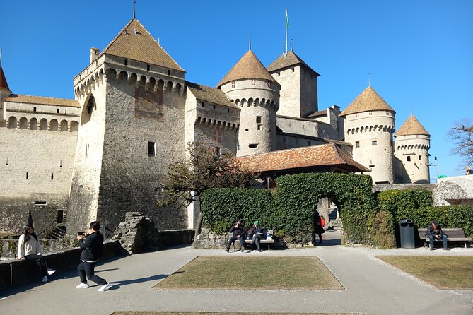 Six Hour Private Tour of The Swiss Riviera - Stop 1, Montreux Castle and Its Garden Views