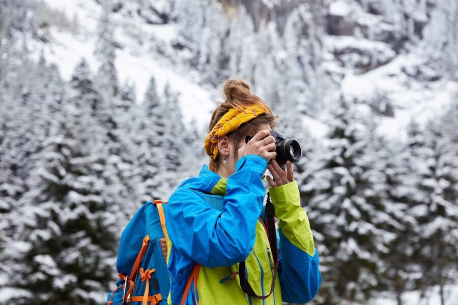 St. Moritz: Express Walk with a Local in 60 minutes - A guide who connects sights to where to eat and drink