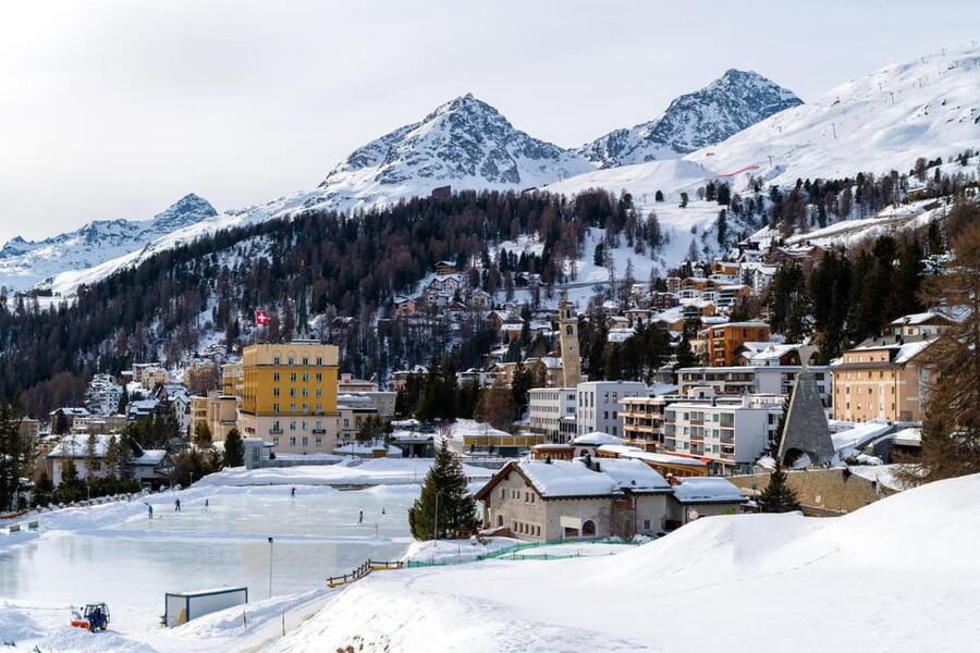 St. Moritz: Express Walk with a Local in 60 minutes - Price and value: what $141 gets you in real terms