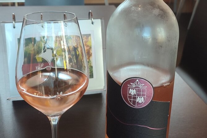 Swiss Vineyard Wine Tasting Tour in Vaud - Vaud wine country, done the easy way from Geneva