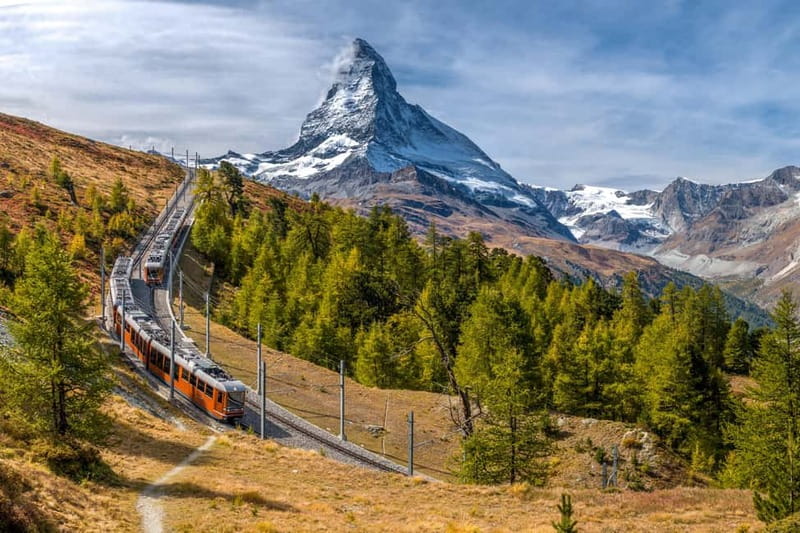 Switzerland: Train, Bus, Boat Travel Pass Flex - The Mountain Excursions You Get for Free: Rigi, Stanserhorn, Stoos