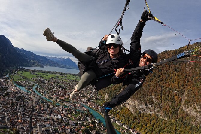 Tandem Paragliding in Interlaken - Stop 3: Lake Brienz and the Big Valley Feel