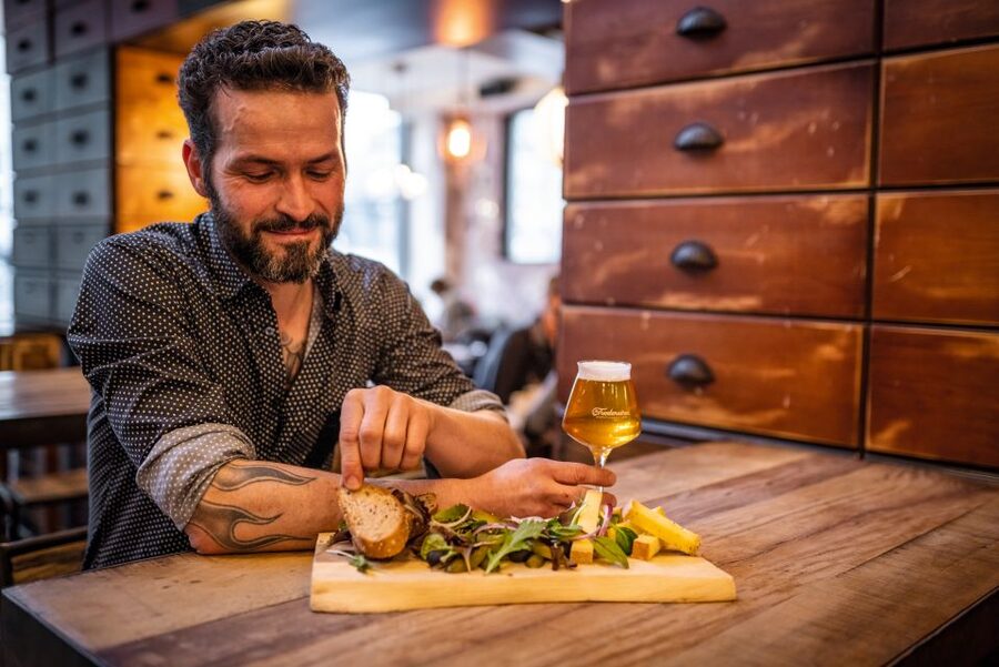 Taste my Fribourg Self-Guided Food Tour - Restaurant Le Sauvage: the gourmet finale with wine, dessert, and coffee