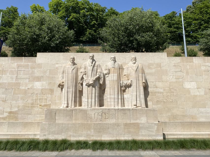 The Many Faces of Geneva: Self-Guided Audio City Tour - Key things to know before you start