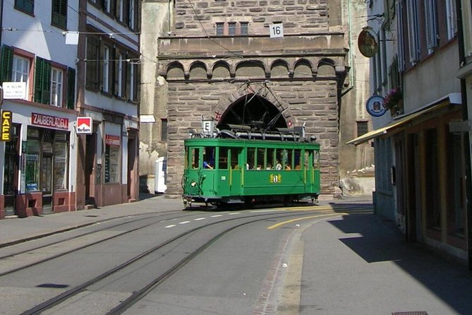 Tour on the vintage tram - Key things to know before you hop on