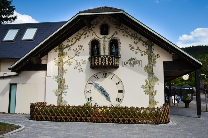 Trip from Zurich to Germany's Black Forest & Swiss Rhine Falls - Triberg Waterfalls hike and the cuckoo-clock town hour