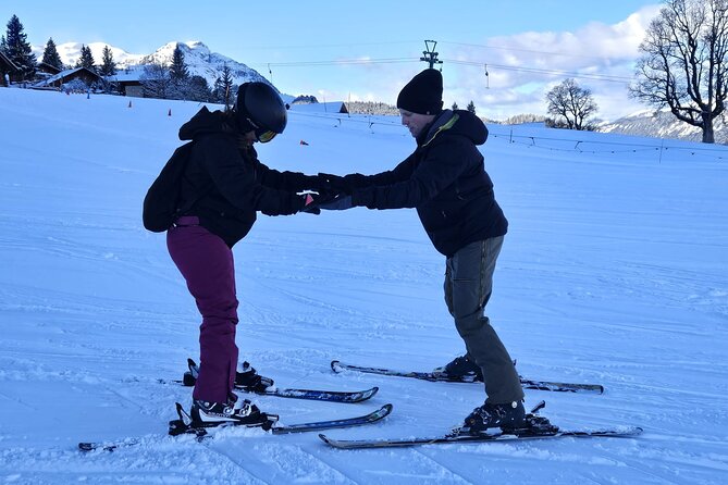 Ultra-Inclusive Half-day Ski Taster for Beginners - The small-group advantage: why max 8 helps beginners