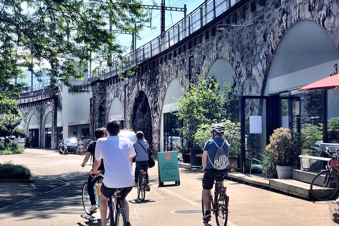 Urban Bike Tour Zurich - Meeting at Konradstrasse 13 and what the ride feels like