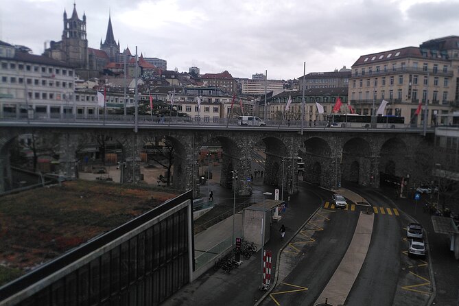 Walking Tour in Lausanne Switzerland - Stop 4: Chauderon Bridge, two parallel bridges from 1904-1905