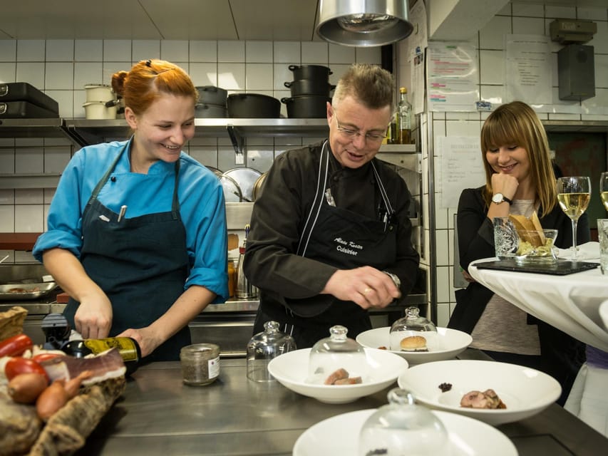 Zermatt: Gastro tour through Zermatt kitchens - The 3-hour rhythm: from meeting point to private meal