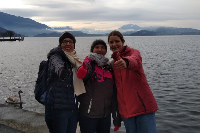 Zug Scavenger Hunt and Sights Self-Guided Tour - How the Scavenger Hunt Works: Hints, Questions, Photo Points