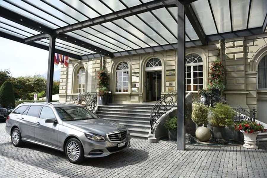 Zurich: 2 Hour VIP City Tour By Private Car - Why a 2-Hour Private Car Tour Works So Well in Zurich