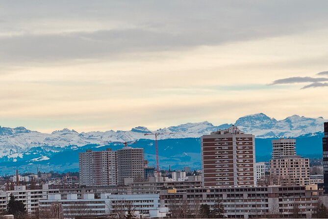 Zurich Adventure : Walking tour, Lake Cruise and Cable Car - Lindenhof Hill and Rindermarkt, for calm views and a local hangout feel