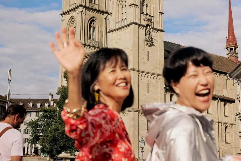 Zürich Card: Save on Attractions, Transport, and Dining - Old Town walking tour discount, making a tour worth your time