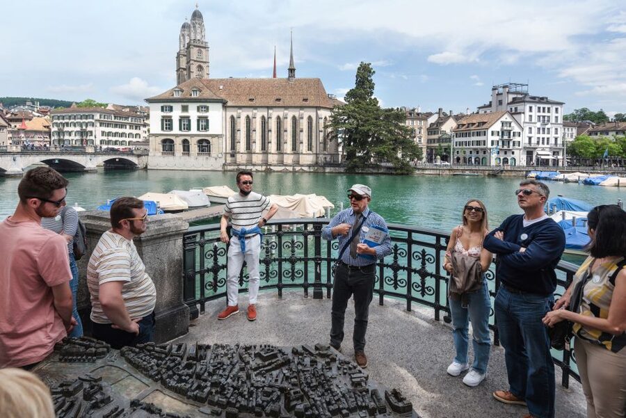 Zurich: City Highlights Tour by Bus, Cable Car, and Ferry - Pacing and physical comfort: short walking, still watch your footing