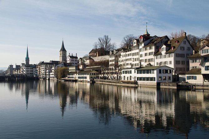 Zurich City Tour with Audio Commentary - Zürichberg and the hillside villas: where the city climbs