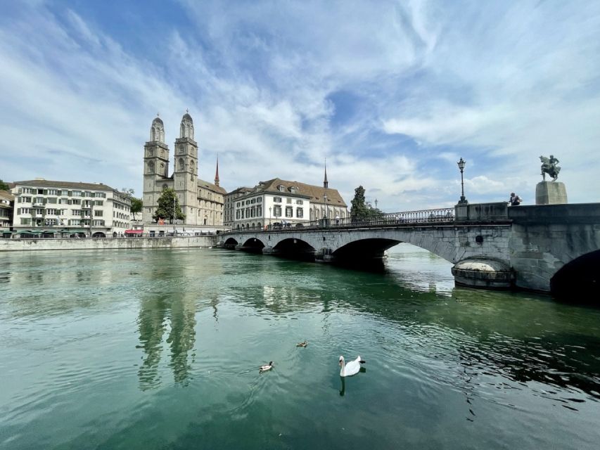 Zurich: City Tour with Lake Cruise + Optional FIFA Museum - Price and value: what $57 buys you in Zurich time