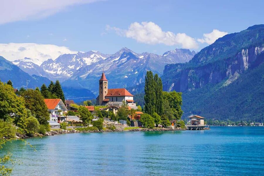 Zurich: Day Trip to Grindelwald & Interlaken with Photoshoot - Key highlights you’ll care about