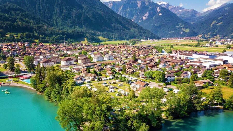 Zurich: Day trip to Interlaken incl. tandem paragliding - Who should book this day trip (and who shouldn’t)