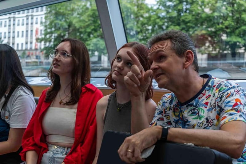 Zürich: guided Escape Game - Boatride, Snacks and Drinks - Following Professor Roth’s Clues, Step by Step