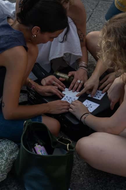 Zürich: guided Escape Game - Boatride, Snacks and Drinks - Meeting Up and Timing: Where You Start Matters