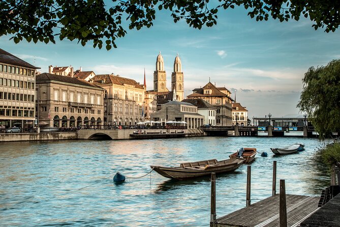 Zurich Highlights City Tour with Optional FIFA Museum Ticket - Meeting at Sihlquai Bus Station and the Best Way to Start