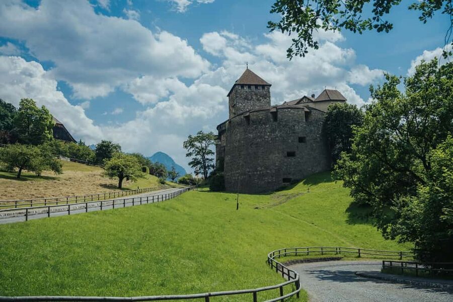 Zurich: Private Liechtenstein, Austria, and Germany Day Trip - A four-country loop from Zurich that feels efficient