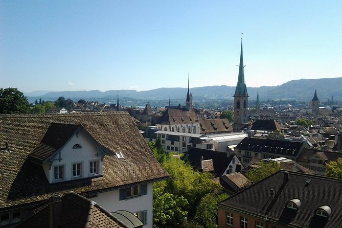 Zürich Private Walking Half-Day Trip with optional Lake Cruise - Bahnhofstrasse and Paradeplatz: Where Zurich Shows Its Money Side