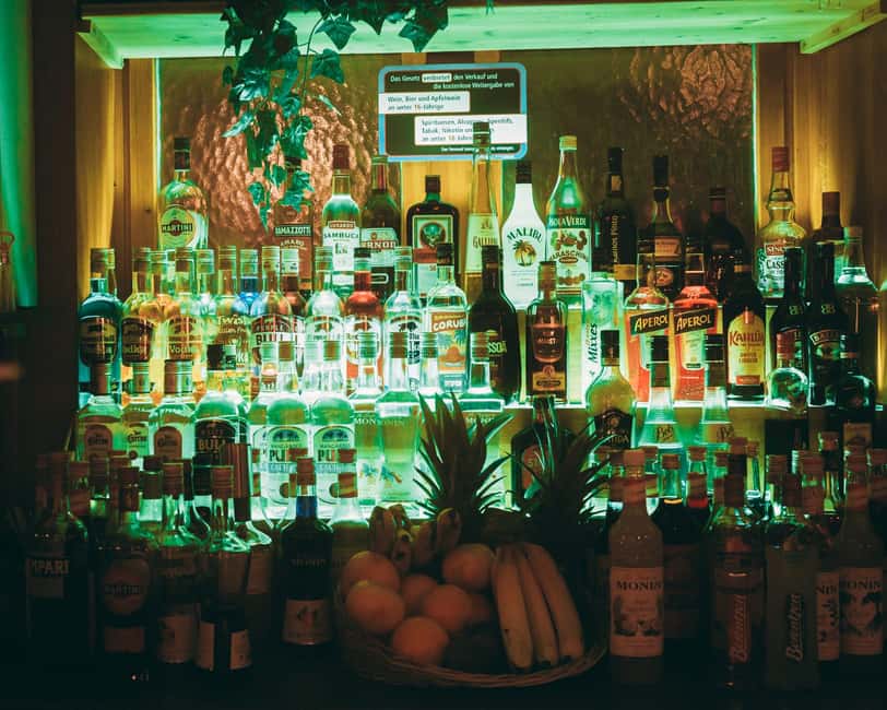 Zurich Pub Crawl - Dionysos Zurich Pub Crawl - Why this Zurich Pub Crawl is a smart way to start your night