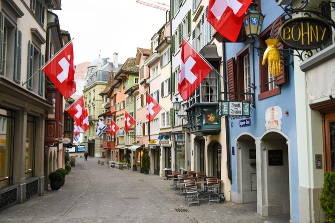 Zurich Sightseeing Private Walking Tour - Grossmünster tower access: panoramic views that feel like a reset button
